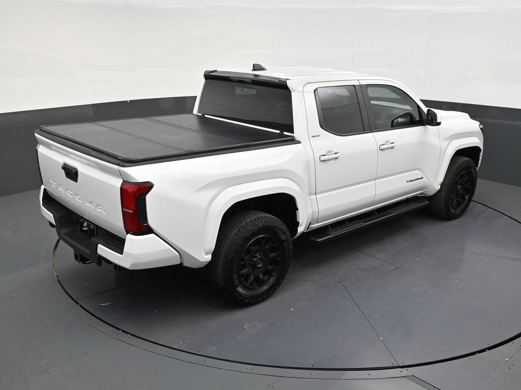 Used 2026 Toyota Tacoma SR5 RWD image 16