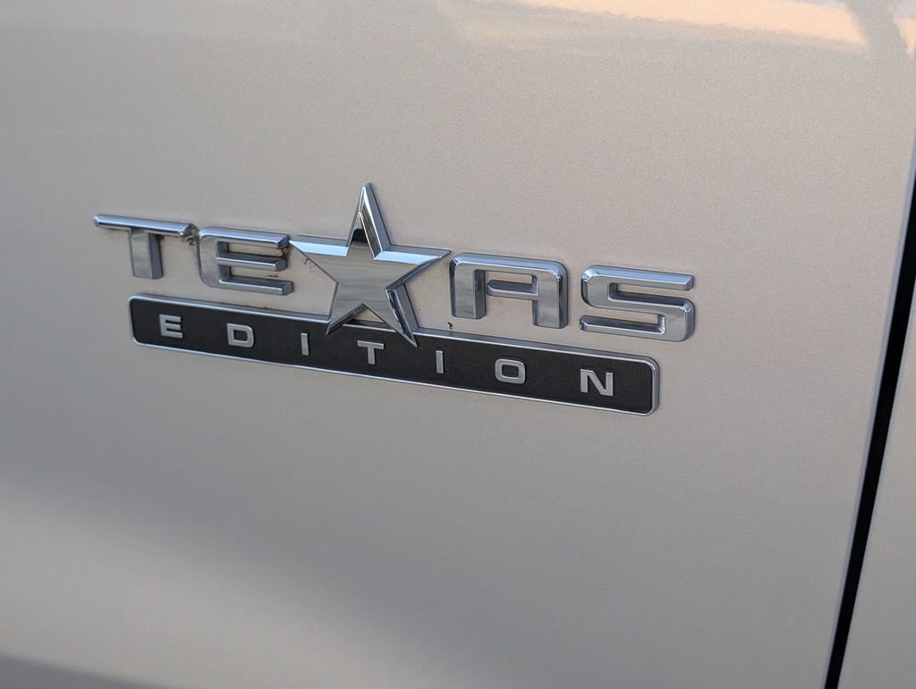 Certified 2022 Chevrolet Silverado 1500 LTZ w/ Technology Package RWD image 35