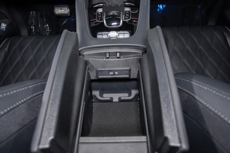 Certified 2024 Mercedes-Benz Maybach GLS 600 4MATIC image 29