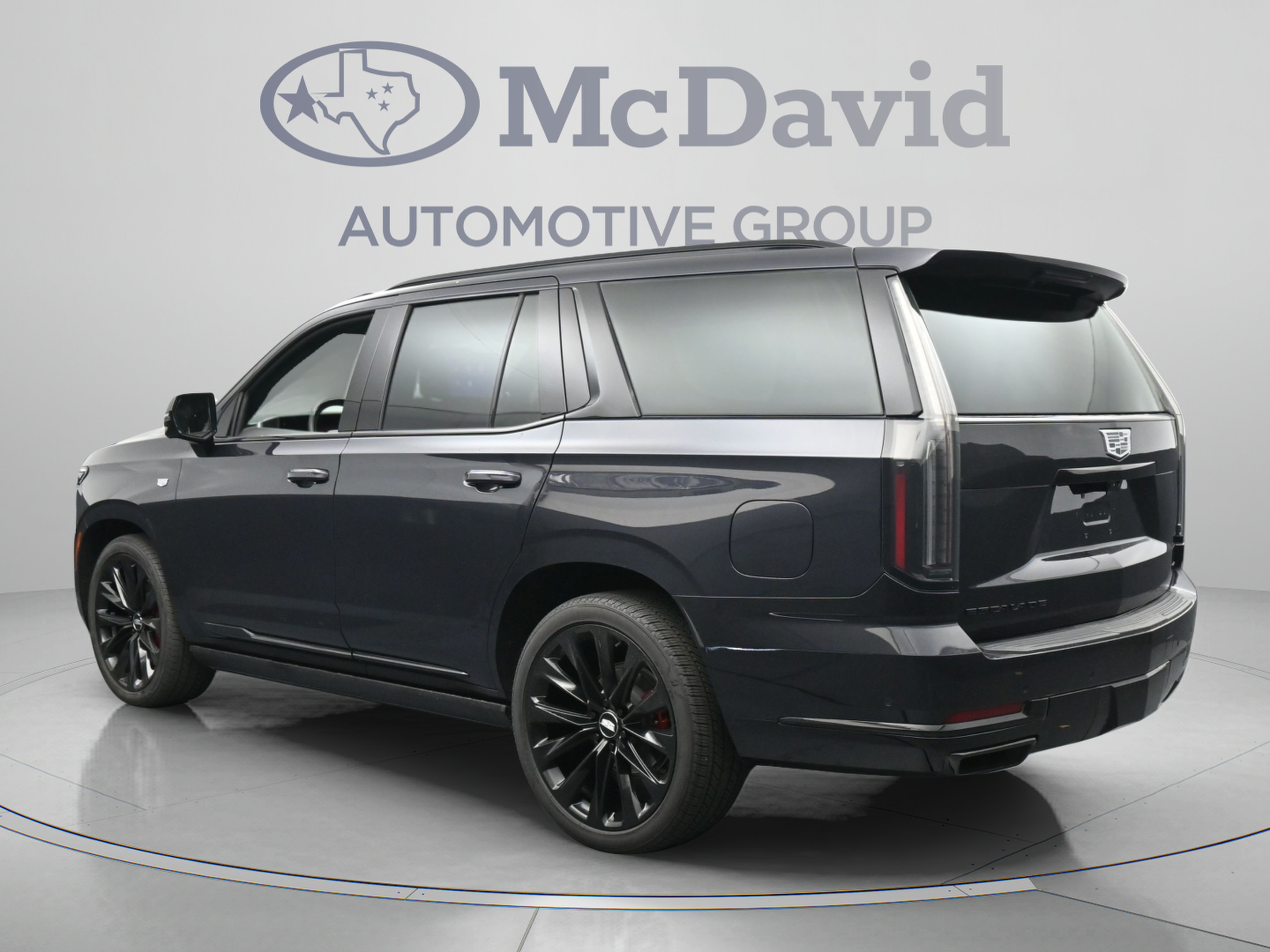 Used 2026 Cadillac Escalade Platinum Sport w/ LPO, ONYX Package AWD/4WD image 6