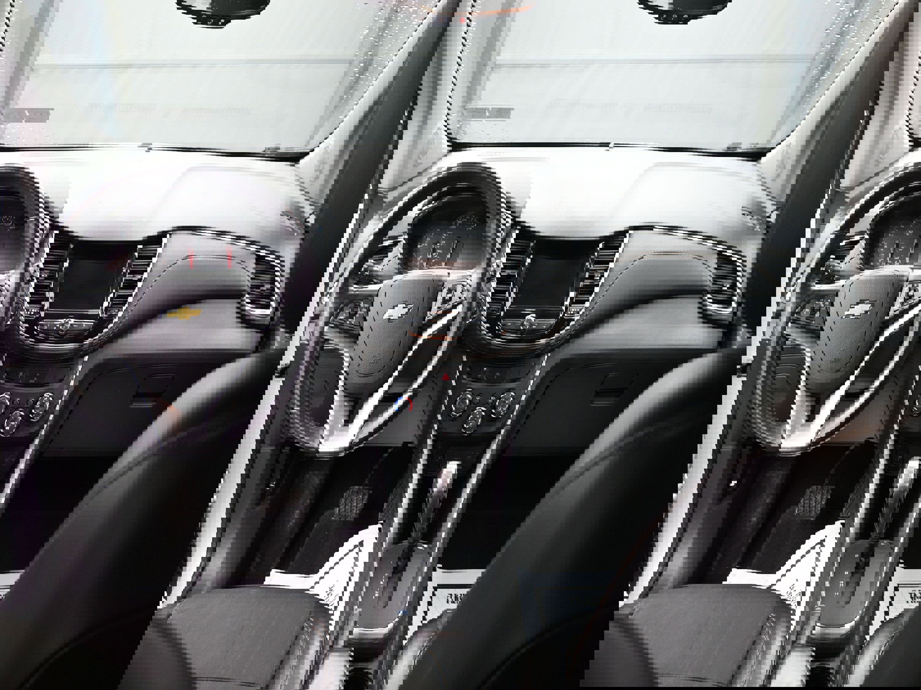 Certified 2022 Chevrolet Trax LT w/ LT Convenience Package image 19