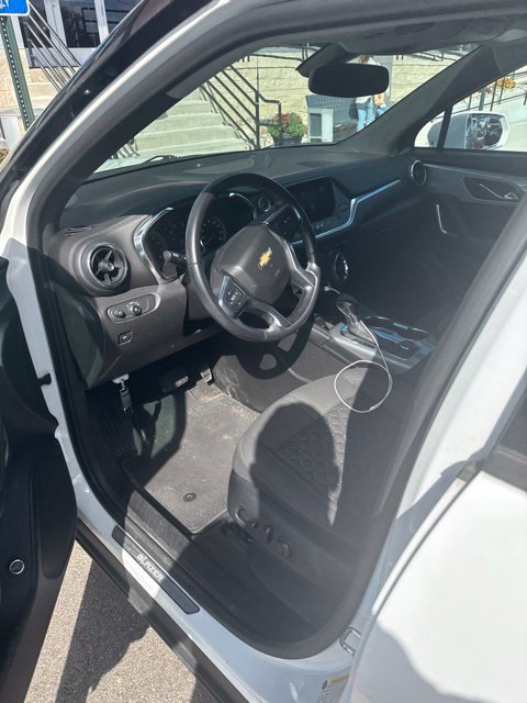 Used 2020 Chevrolet Blazer LT FWD image 8