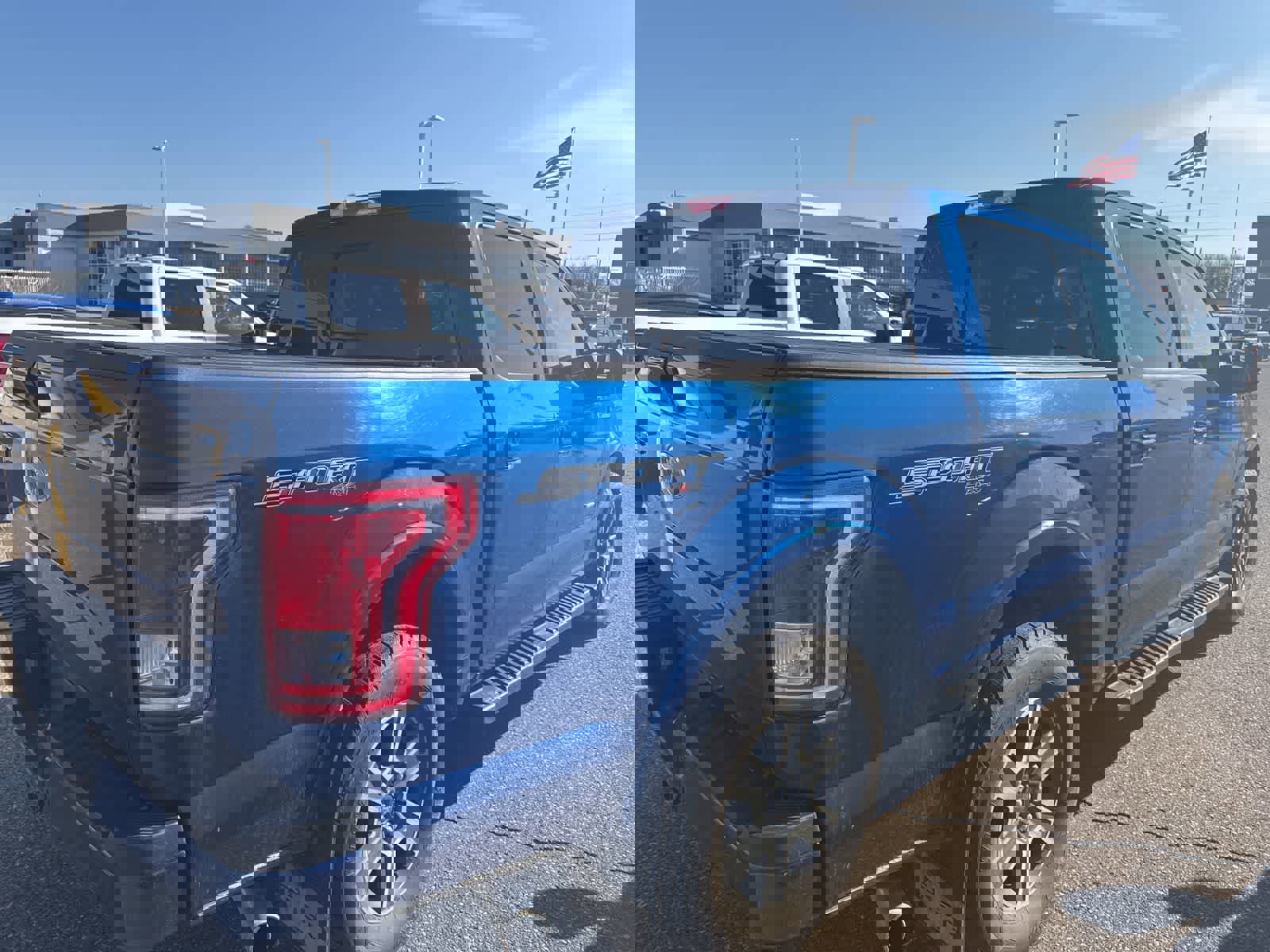 Used 2017 Ford F150 XLT w/ Equipment Group 302A Luxury image 9