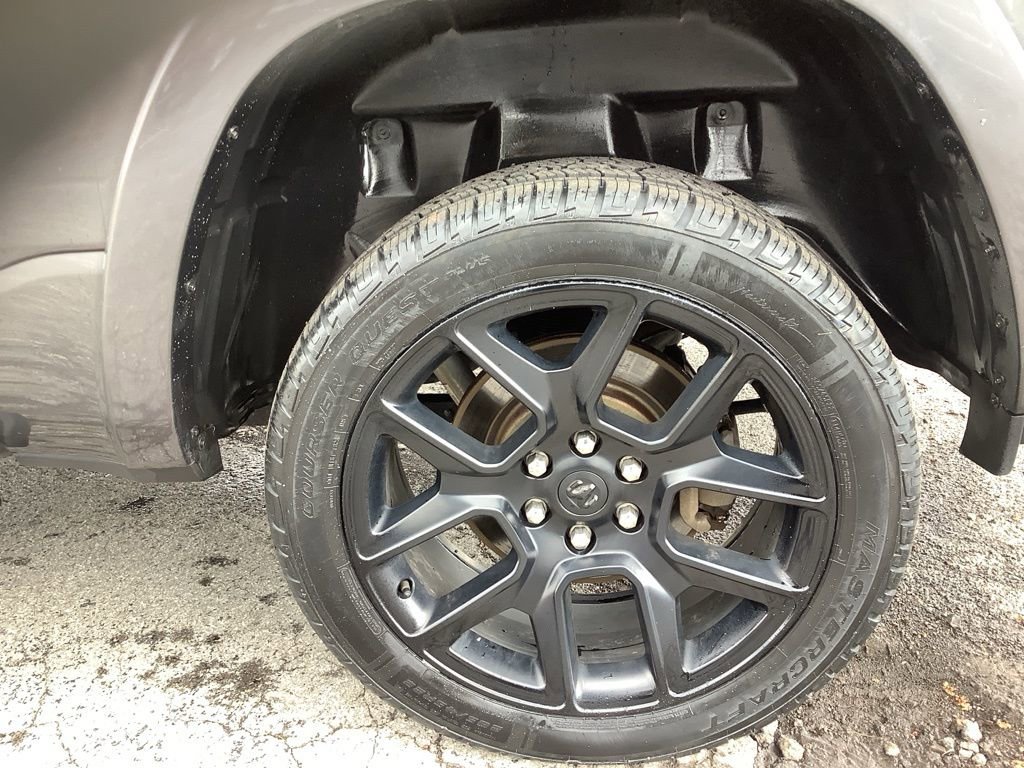 Certified 2021 RAM 1500 Laramie image 12