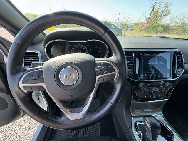 Used 2020 Jeep Grand Cherokee Altitude AWD/4WD image 2
