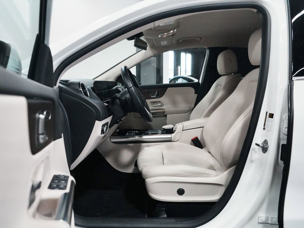 Used 2023 Mercedes-Benz GLA 250 4MATIC image 27