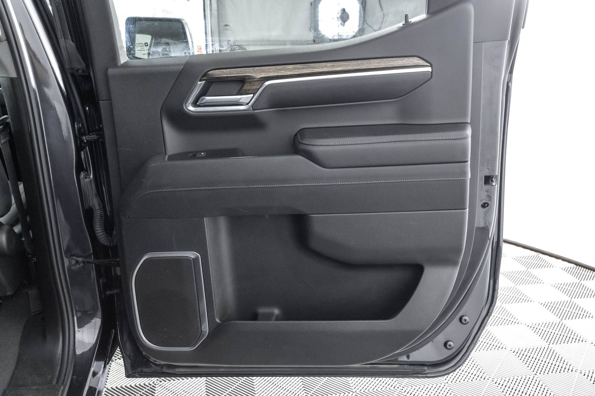 Used 2024 GMC Sierra 1500 Elevation AWD/4WD image 40