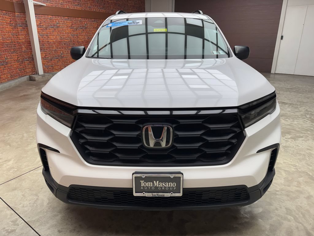 Used 2023 Honda Pilot Sport image 8