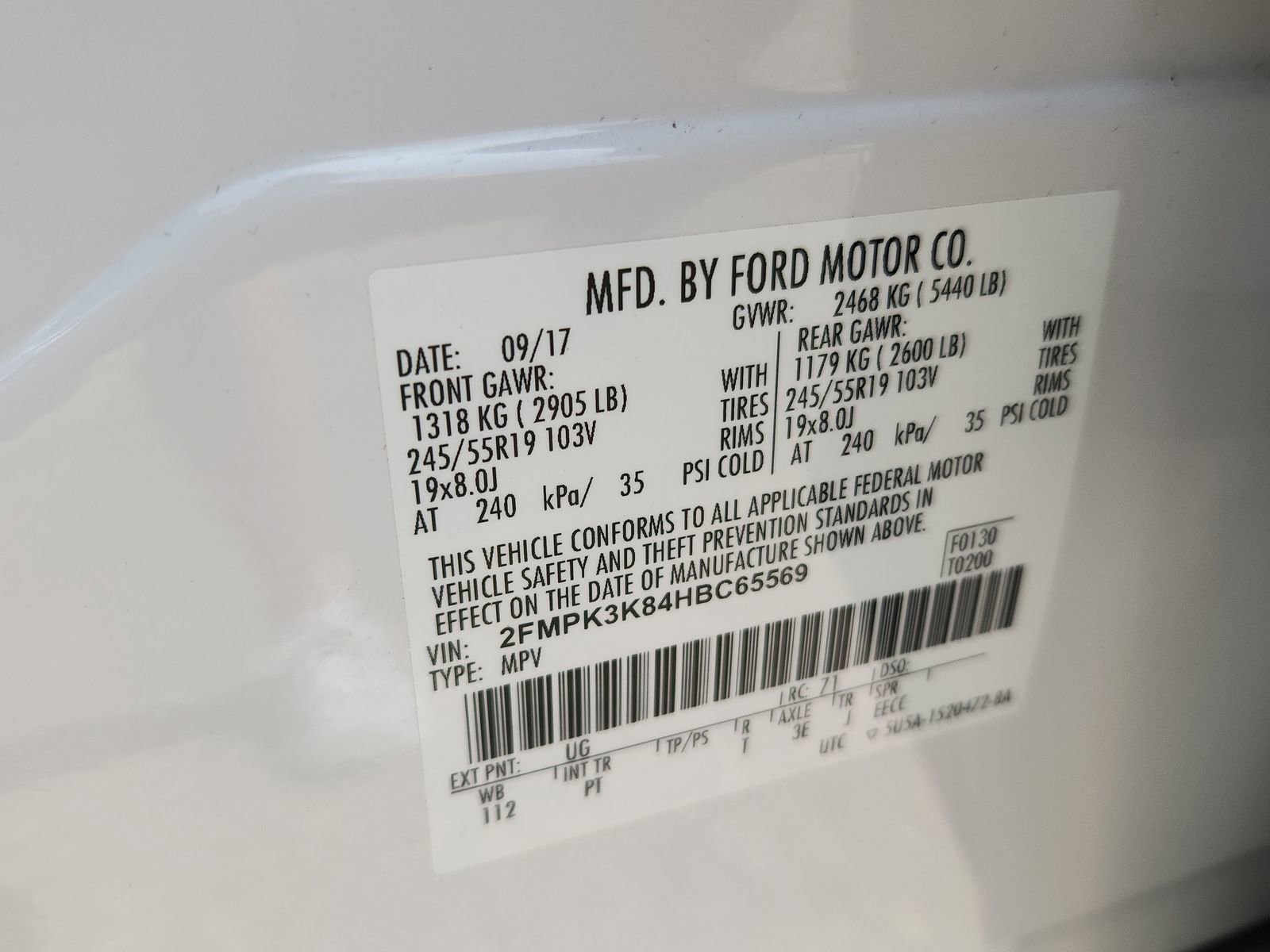 Used 2017 Ford Edge Titanium w/ Equipment Group 302A FWD image 19