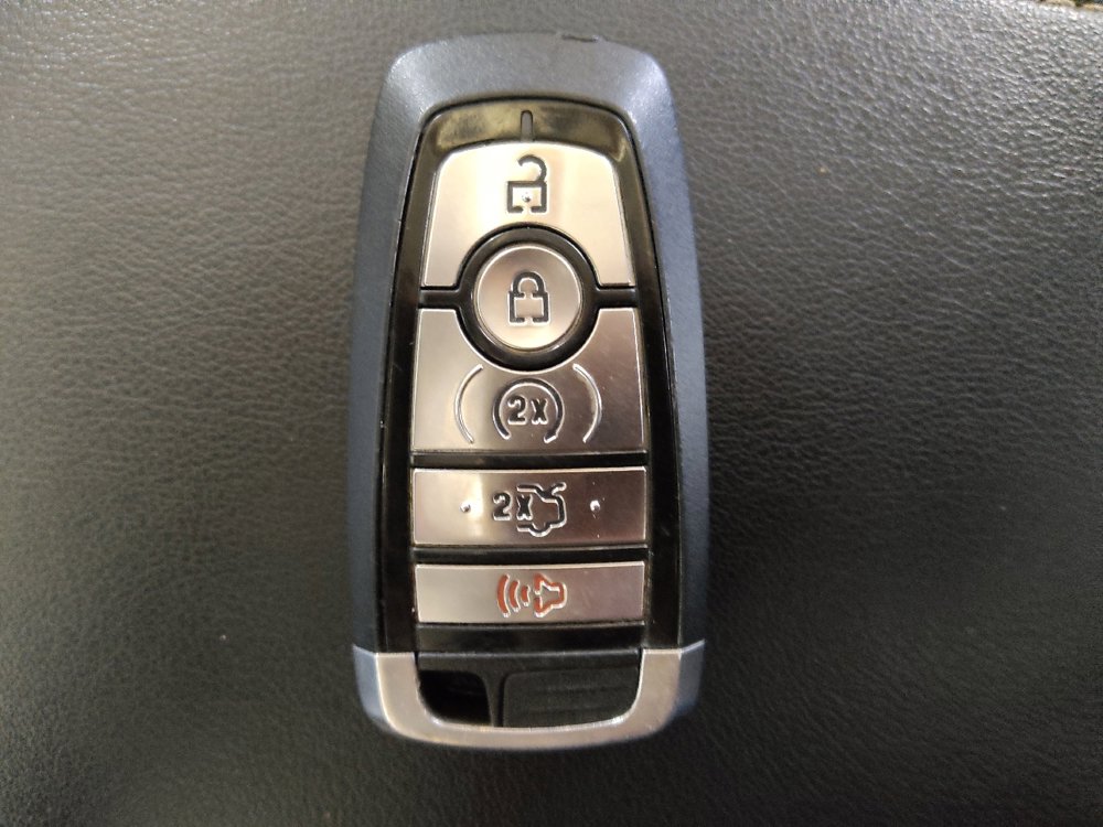 Used 2018 Ford Edge Sport w/ Equipment Group 401A AWD/4WD image 32