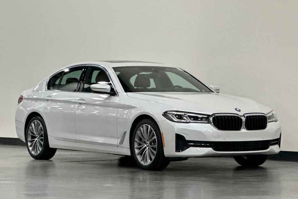 Used 2023 BMW 530i w/ Premium Package RWD image 2