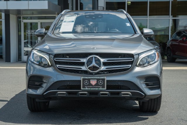 Used 2019 Mercedes-Benz GLC 300 4MATIC image 2