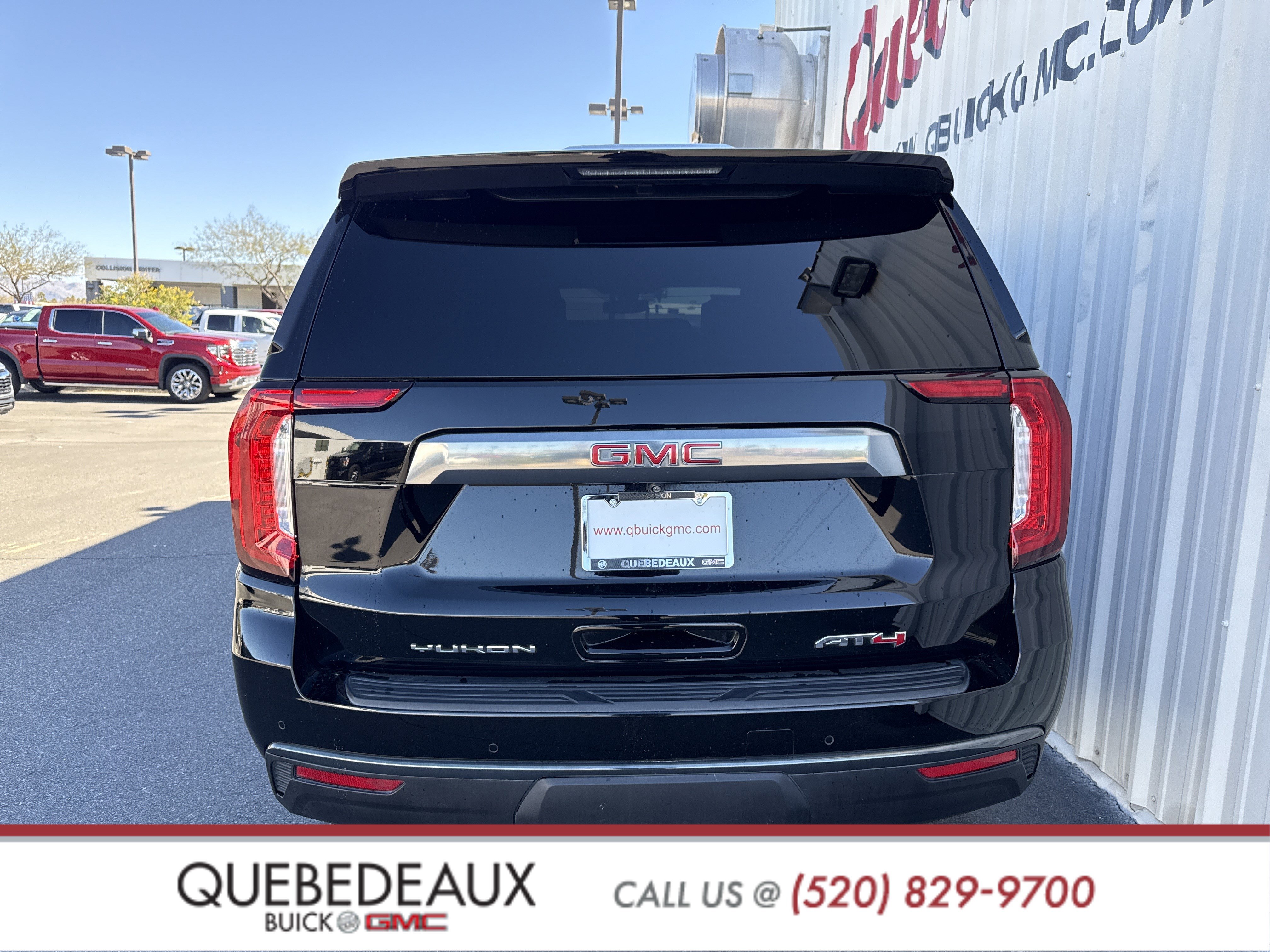 Used 2021 GMC Yukon AT4 w/ AT4 Premium Plus Package image 8