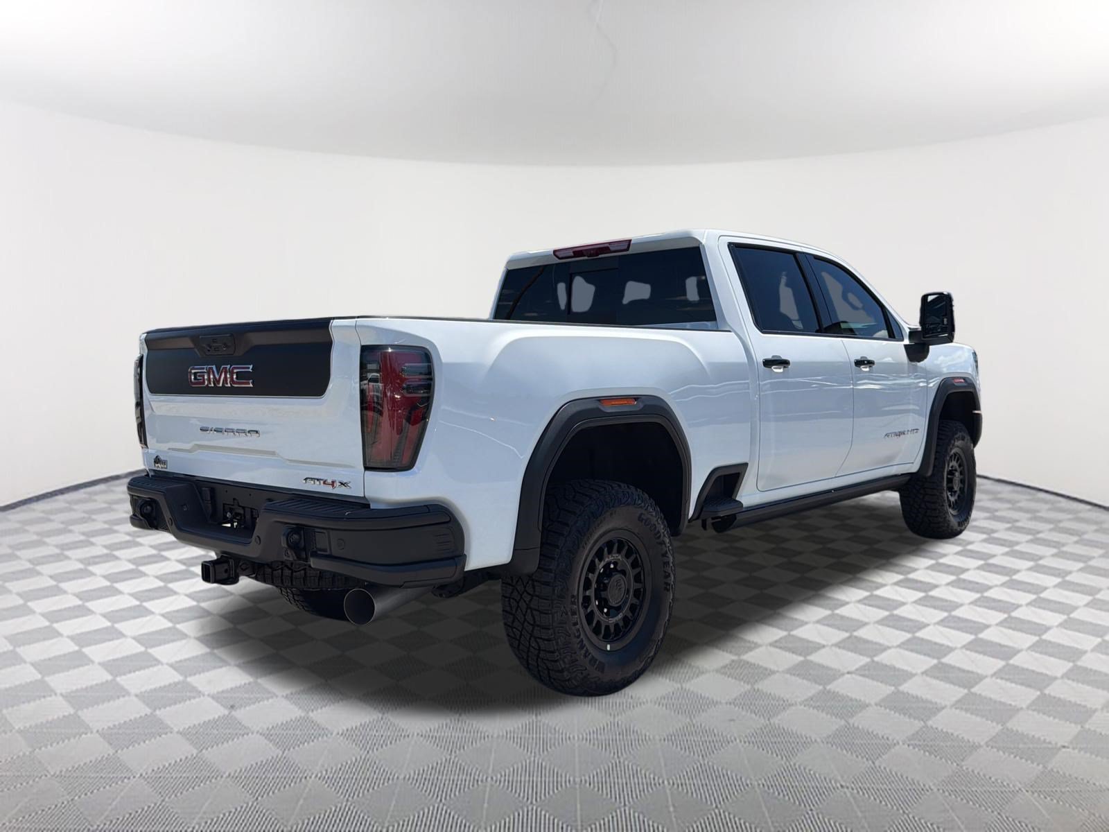 New 2026 GMC Sierra 2500 AT4X w/ AT4X AEV Edition AWD/4WD image 6