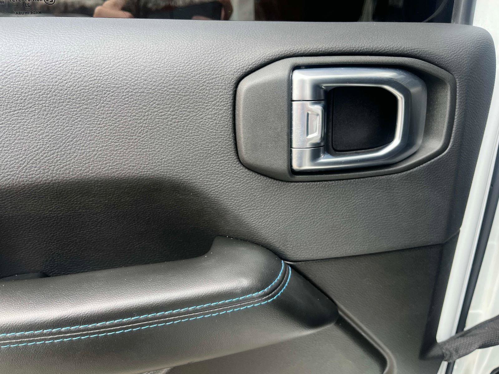 Used 2024 Jeep Wrangler Unlimited Rubicon 4xe image 12