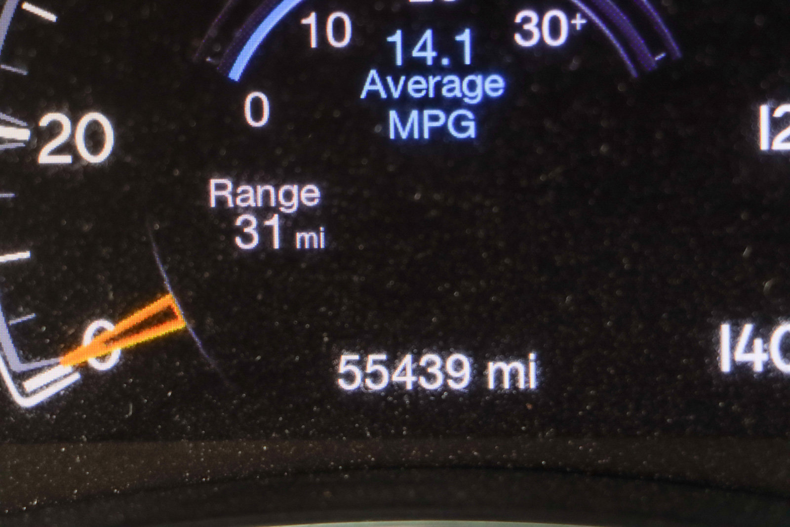 Used 2018 Jeep Grand Cherokee Altitude image 16