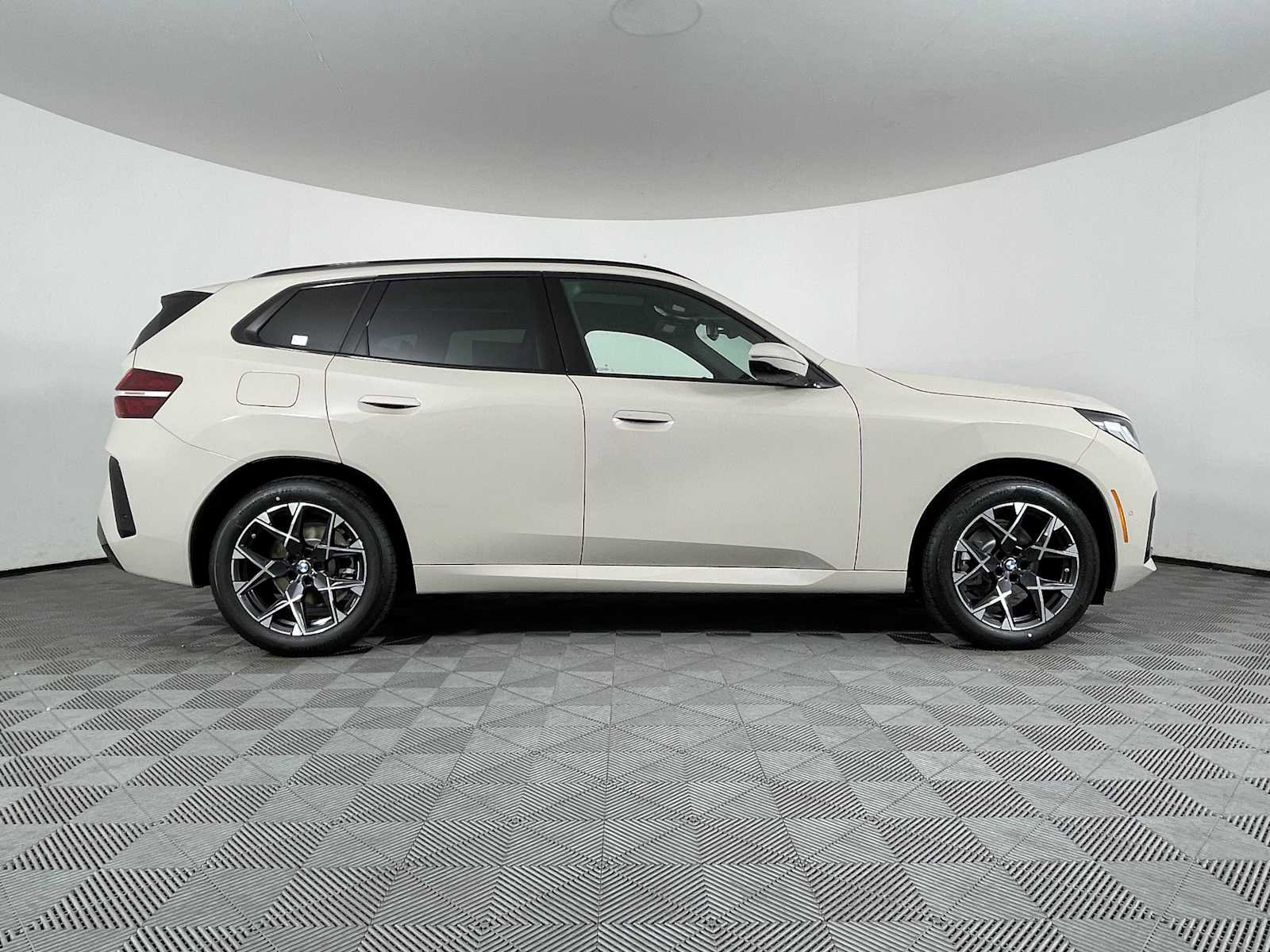 New 2026 BMW X3 xDrive30 w/ Premium Package image 12