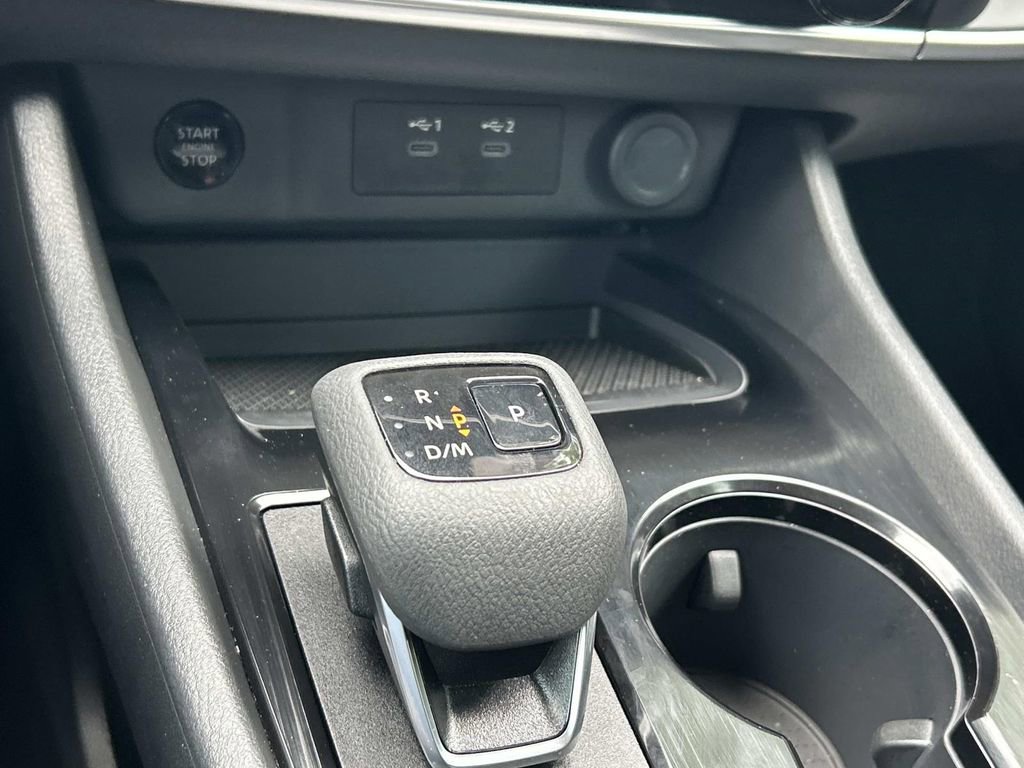 Certified 2025 Nissan Rogue S FWD image 30