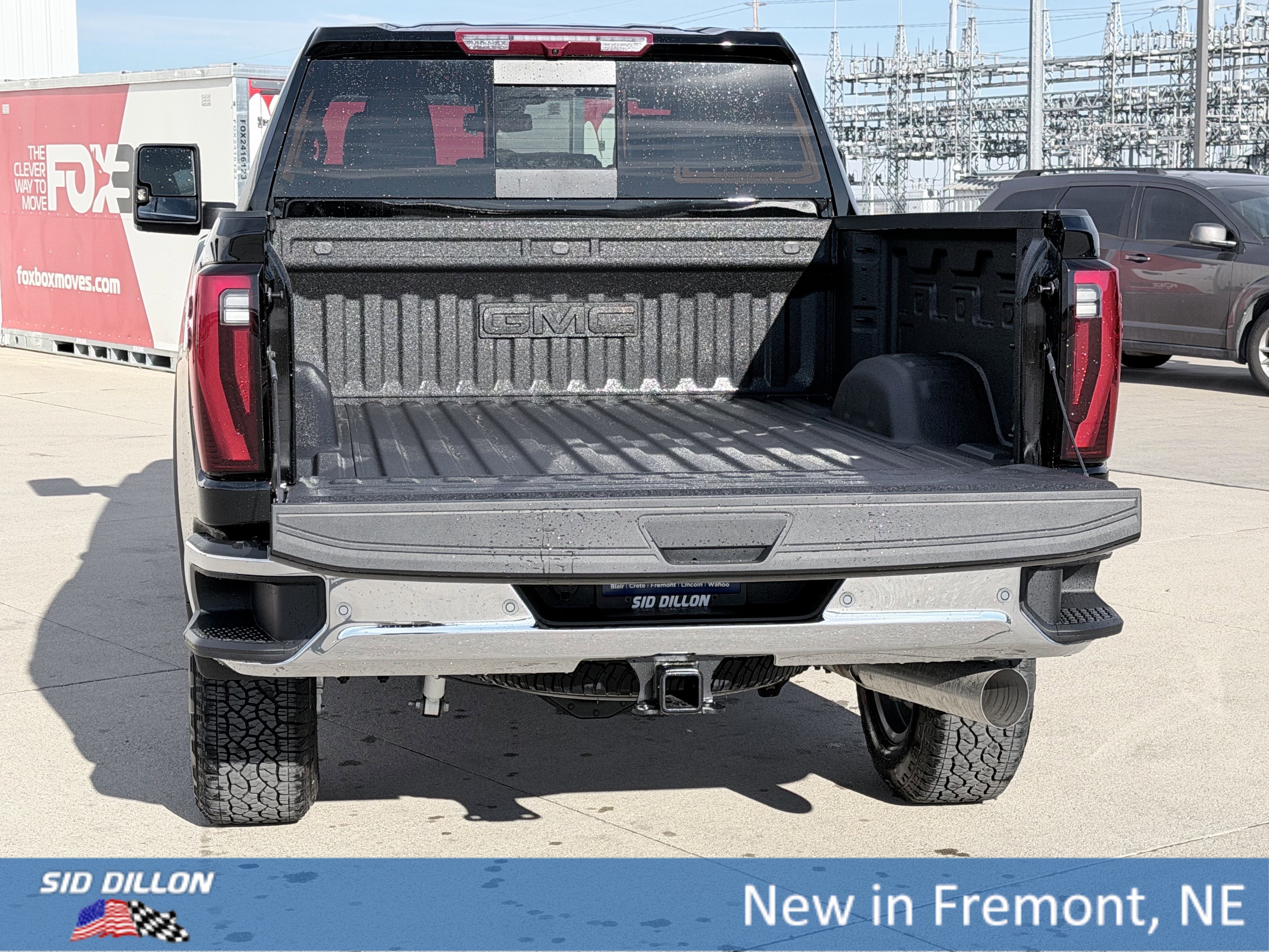 New 2026 GMC Sierra 2500 SLT w/ SLT Premium Package AWD/4WD image 5