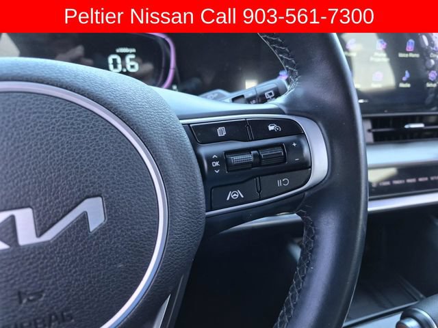 Used 2024 Kia Sportage EX FWD image 27