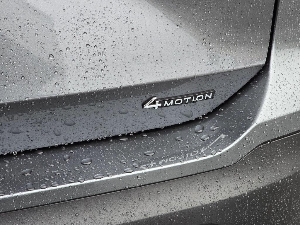 New 2026 Volkswagen Tiguan S image 14