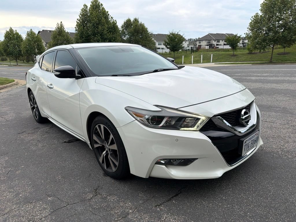Used 2016 Nissan Maxima 3.5 SV FWD image 2