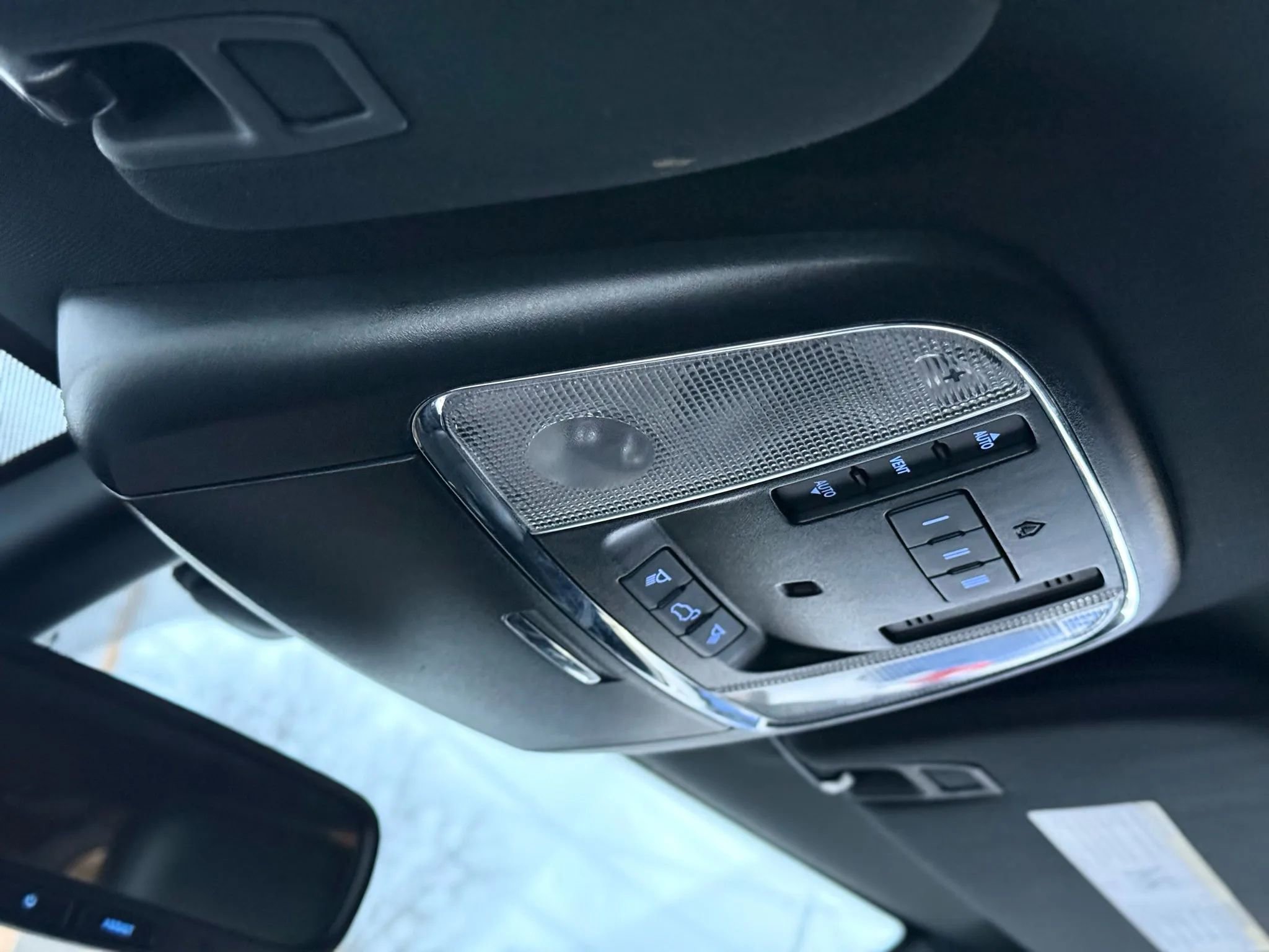 Used 2019 Dodge Durango R/T image 25