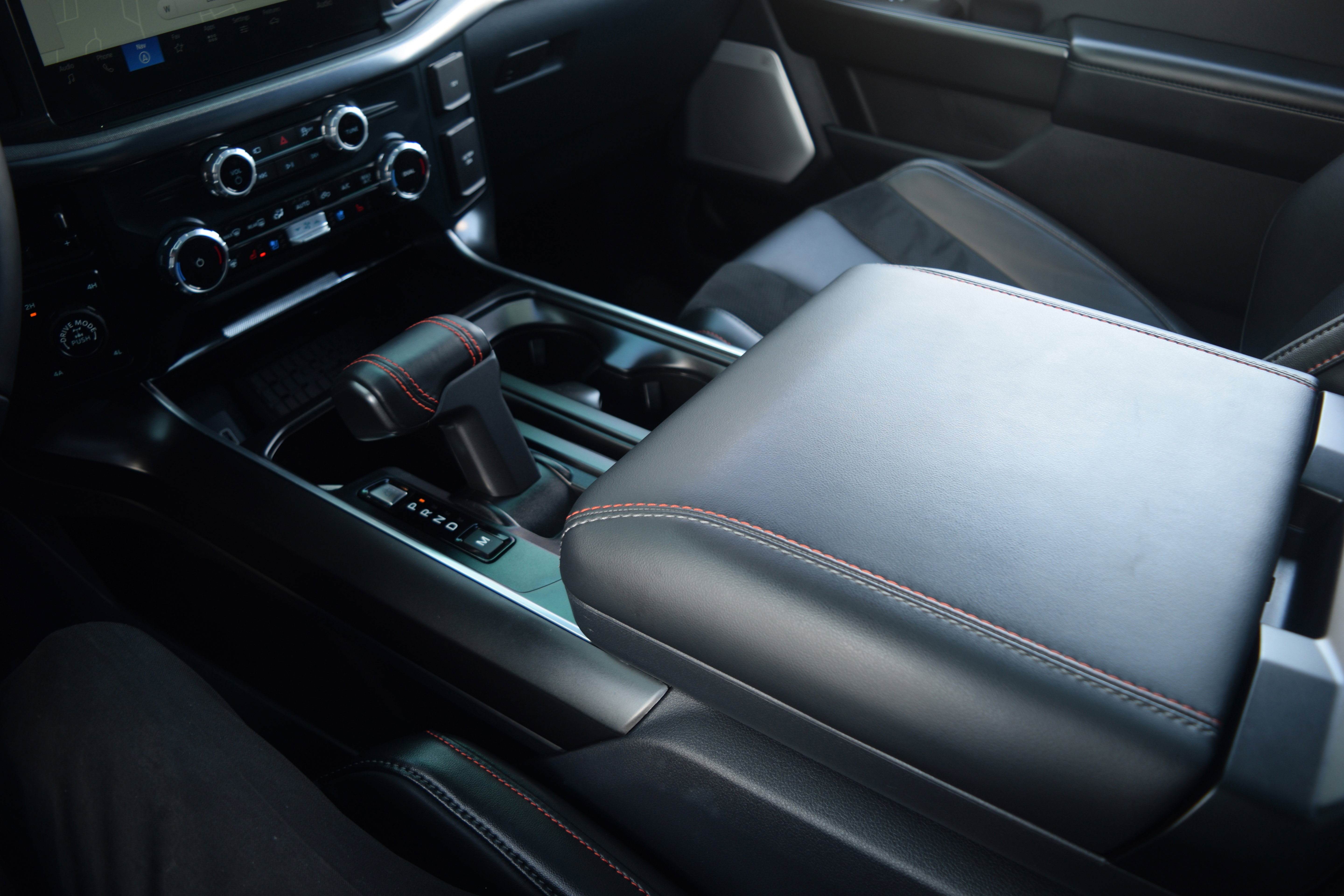 Used 2025 Ford F150 Raptor image 13