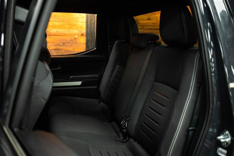 Used 2024 Toyota Tacoma TRD Off-Road image 10