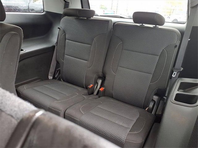 Used 2023 GMC Acadia SLE w/ Driver Convenience Package image 25