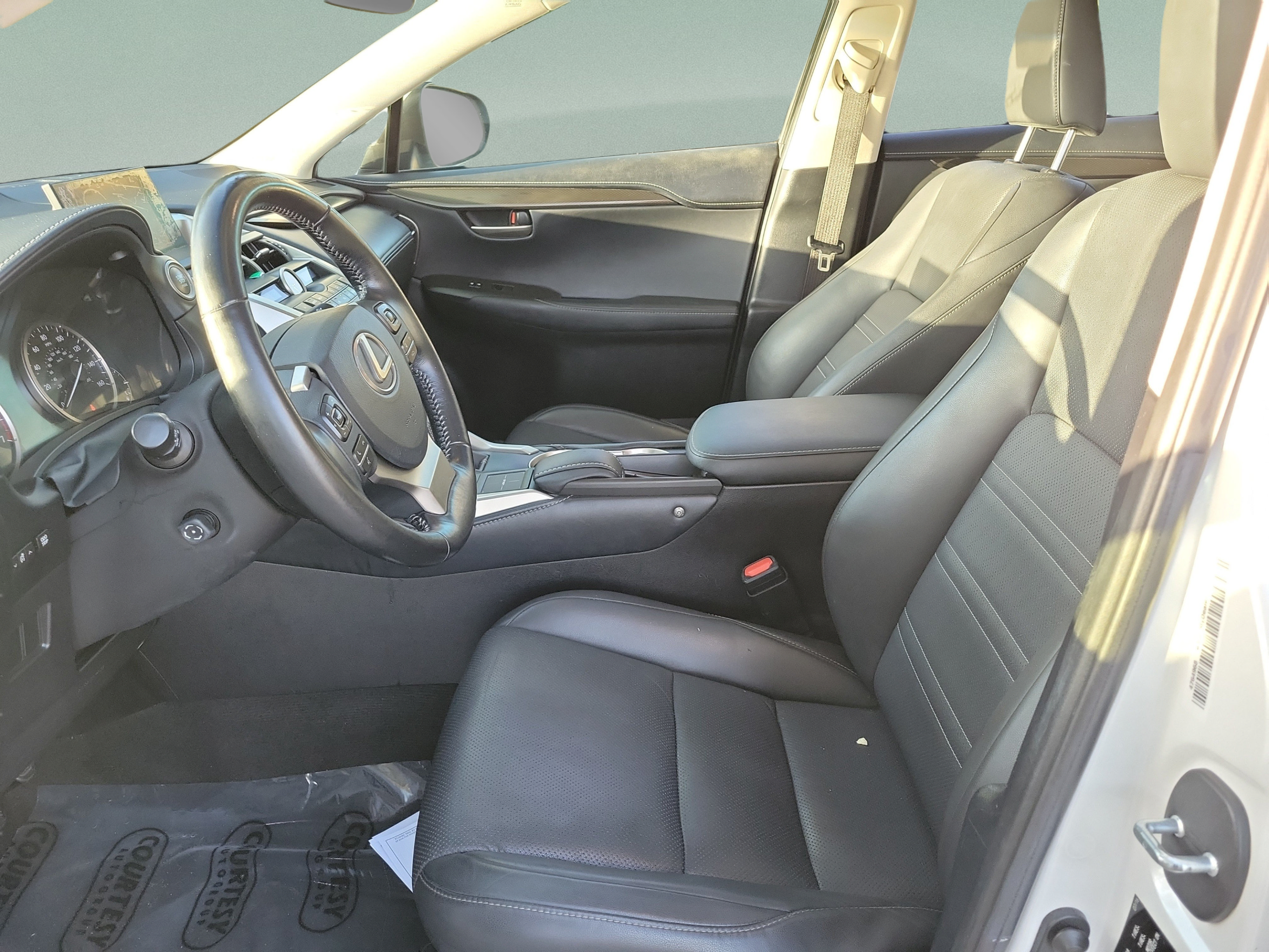 Used 2016 Lexus NX 200t FWD w/ Premium Package image 17