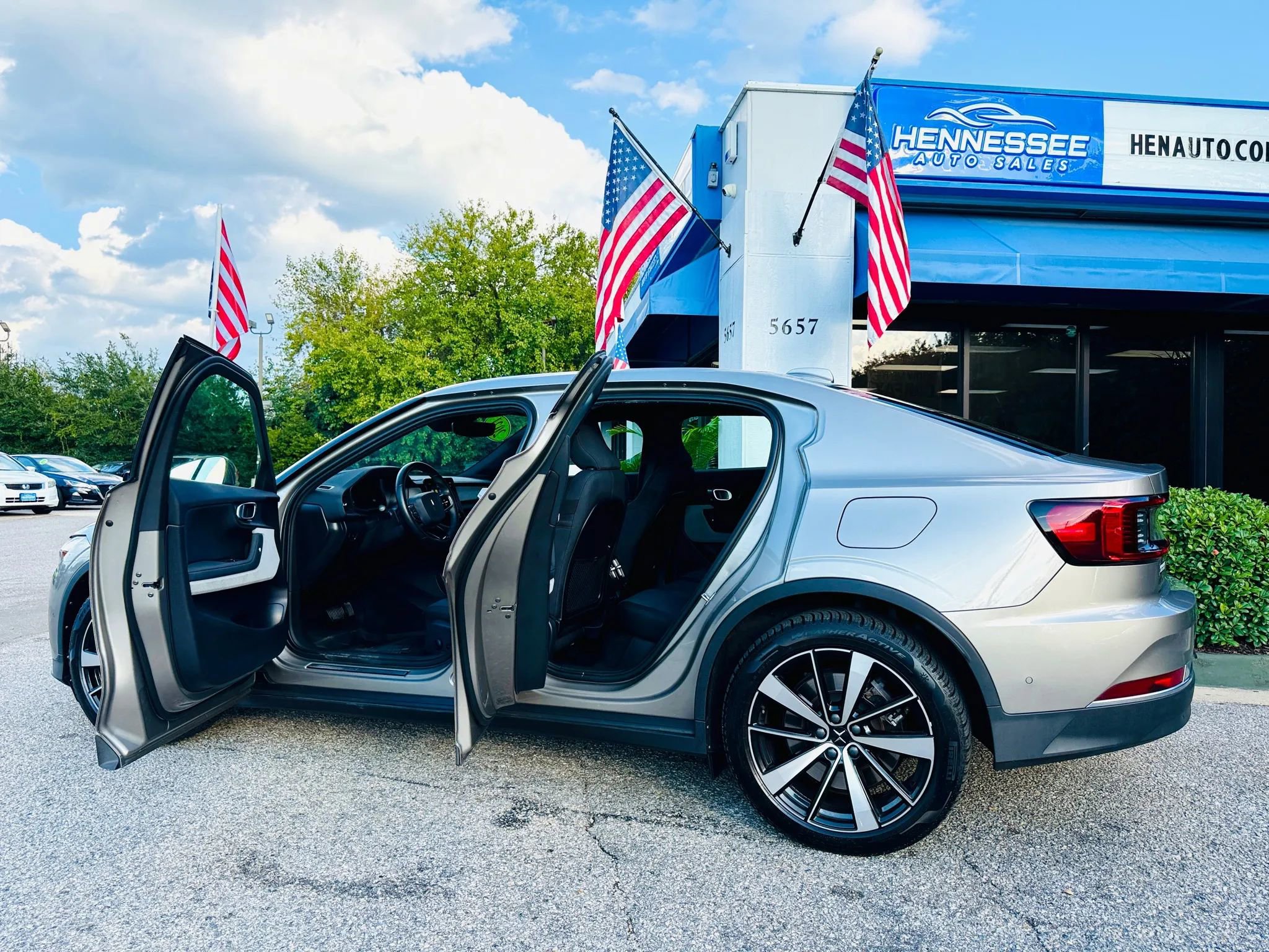 Used 2021 Polestar Polestar 2 Launch Edition Hatchback 4D image 21