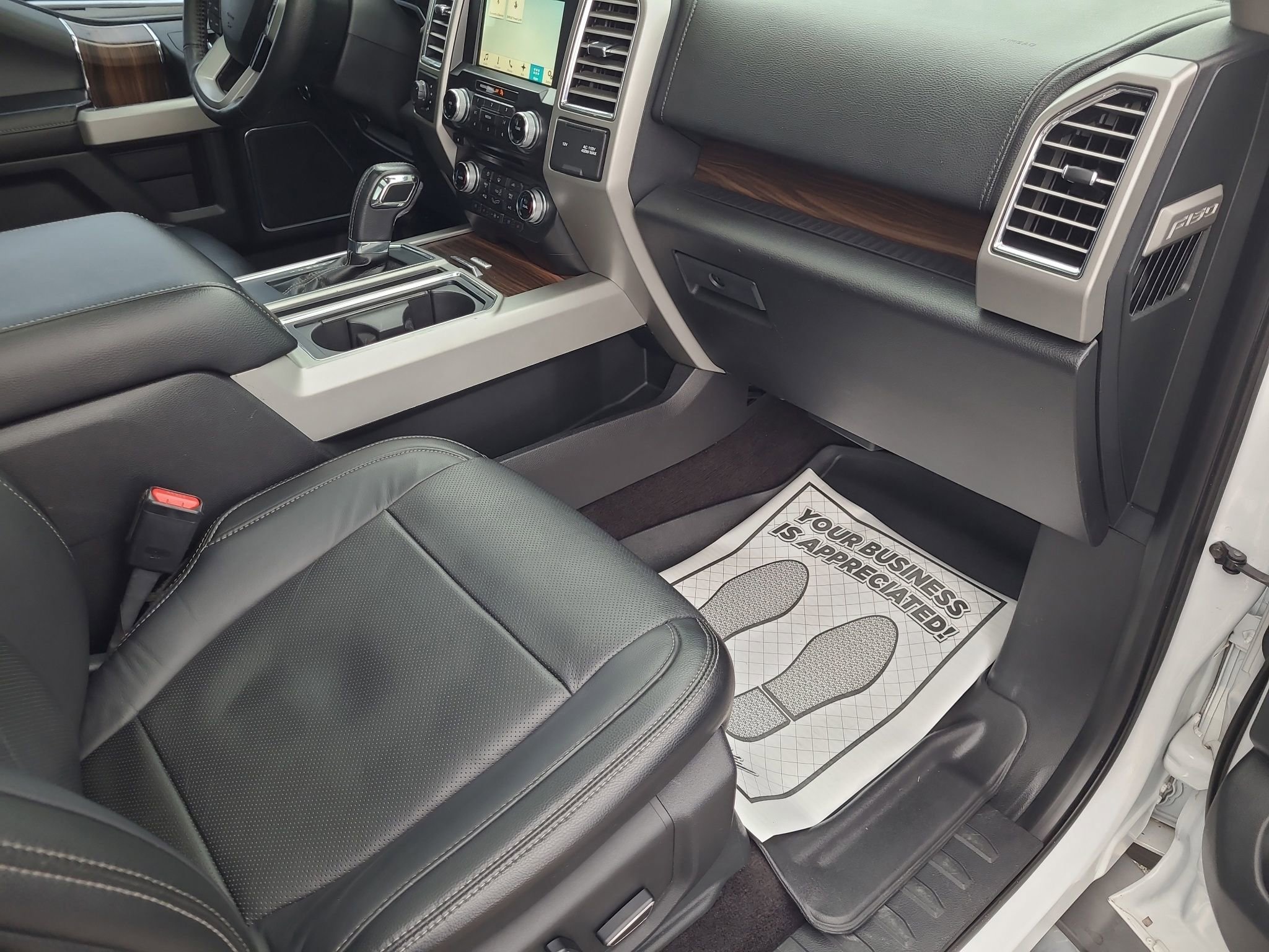 Used 2016 Ford F150 Lariat w/ Equipment Group 502A Luxury image 32