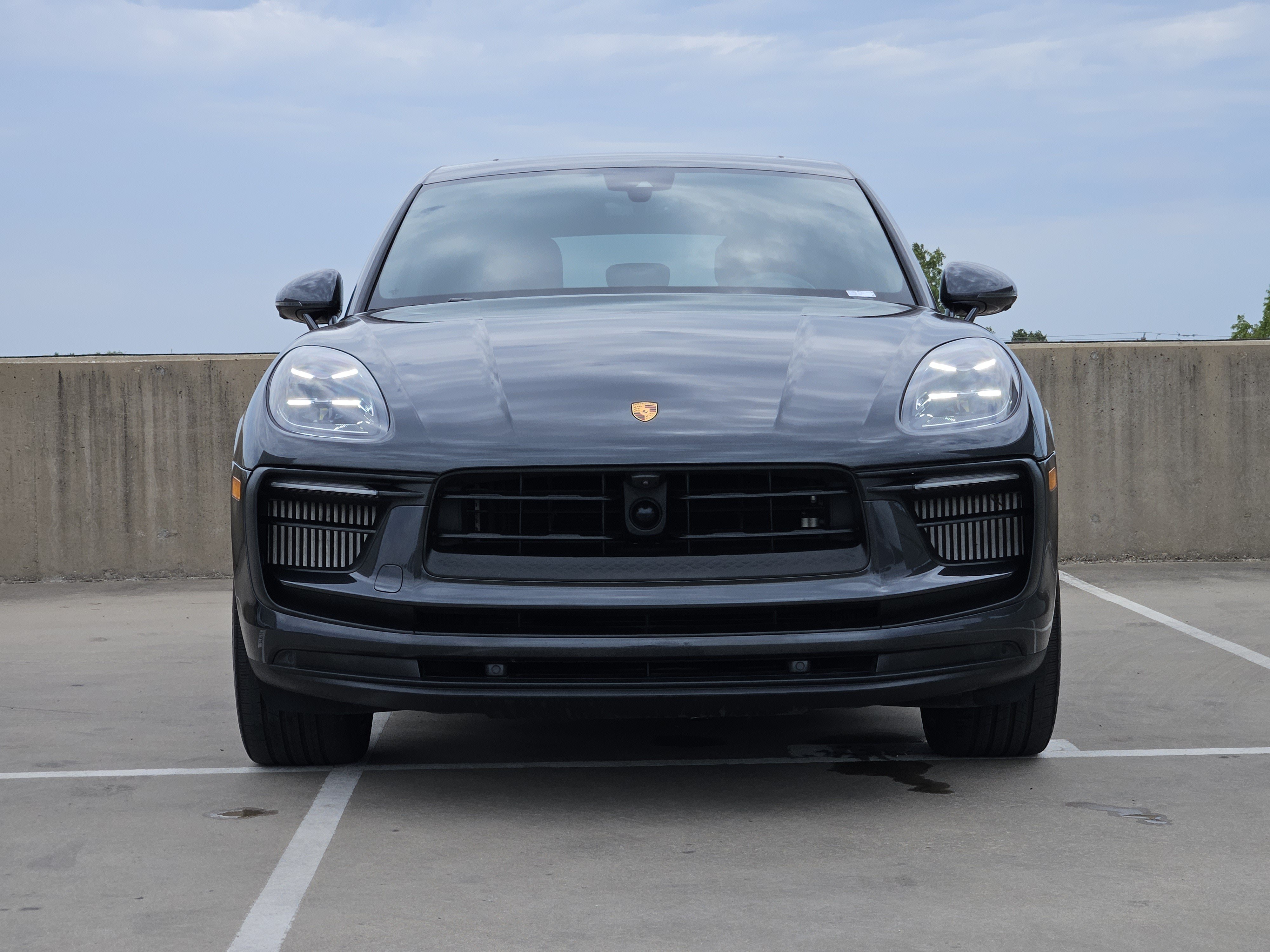 Certified 2023 Porsche Macan S AWD/4WD image 11