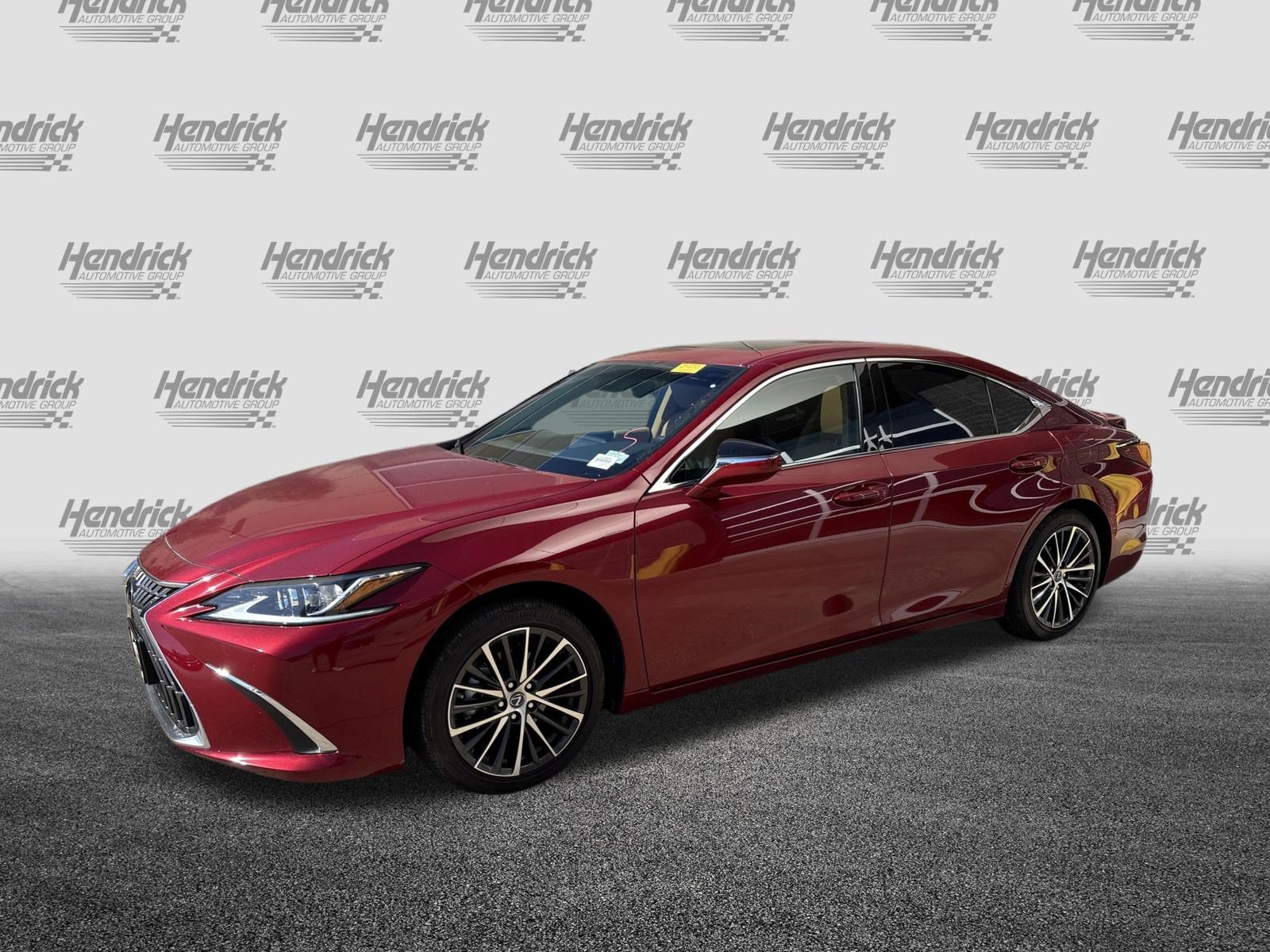 Used 2025 Lexus ES 350 w/ Premium Package FWD image 5