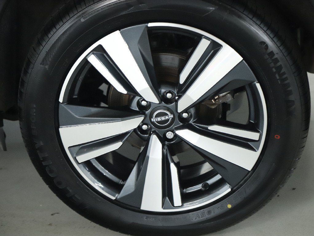 Certified 2023 Nissan Rogue SL w/ SL Premium Package AWD/4WD image 40