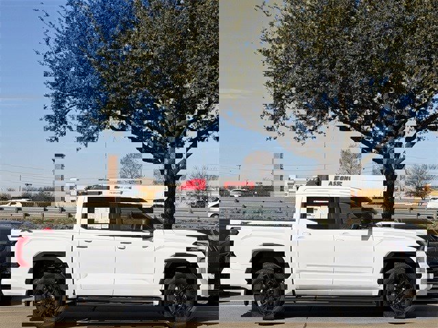 New 2026 Toyota Tundra SR5 image 3