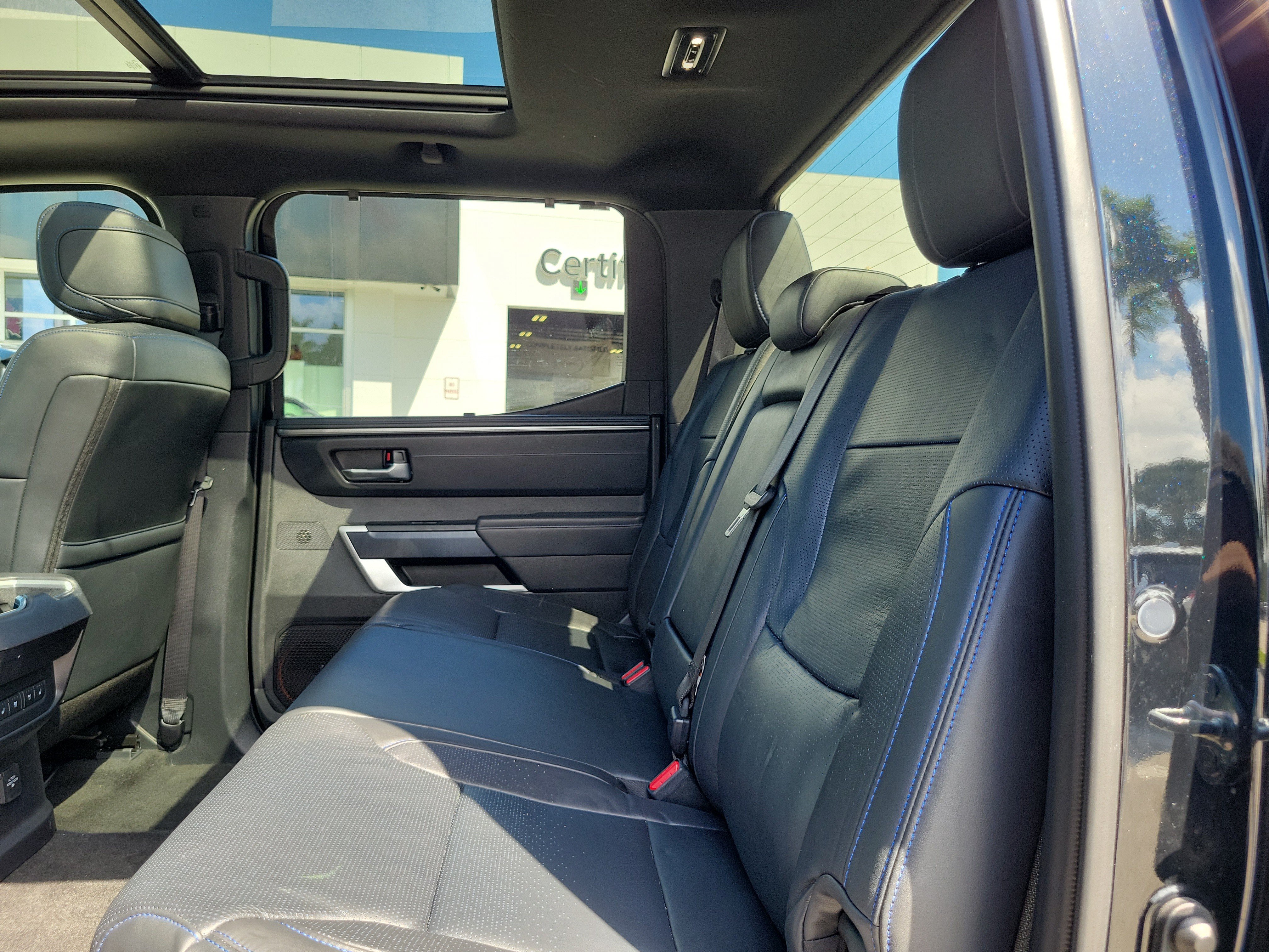 Used 2025 Toyota Tundra Platinum AWD/4WD image 14