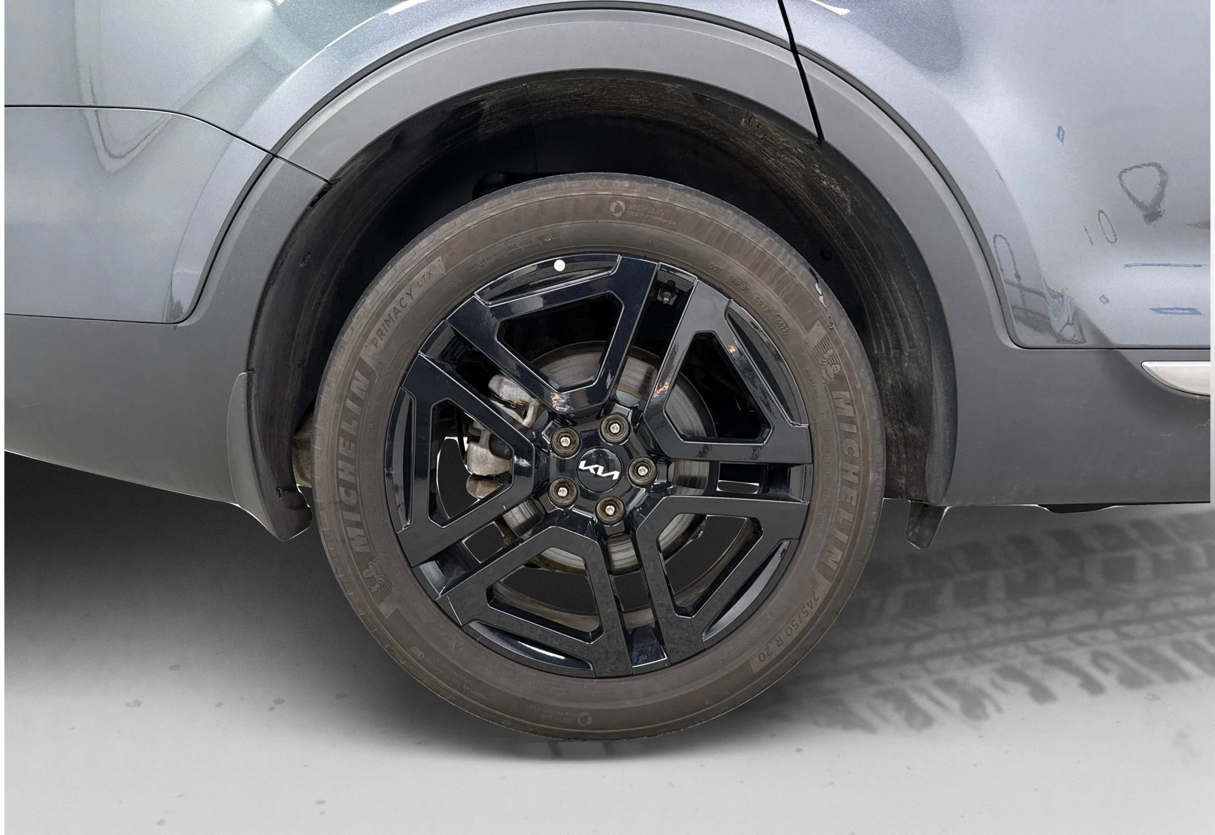 Used 2023 Kia Telluride AWD image 28