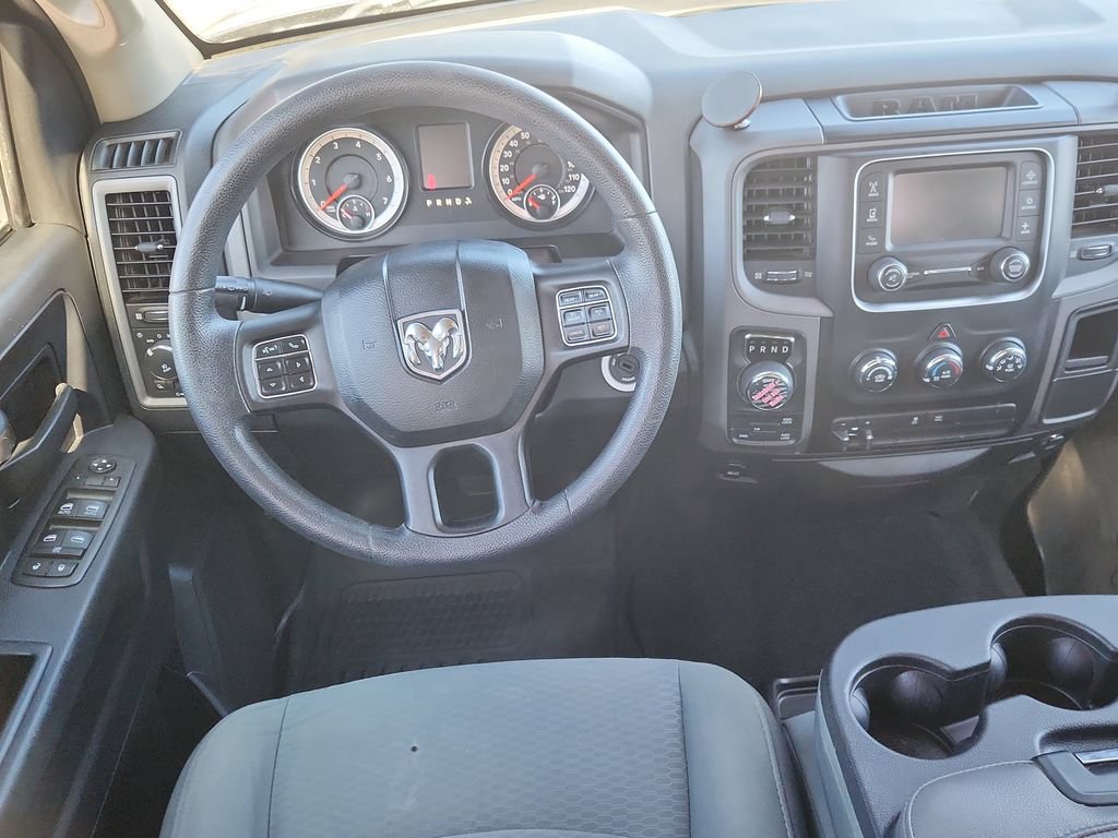 Used 2015 RAM 1500 Express AWD/4WD image 10