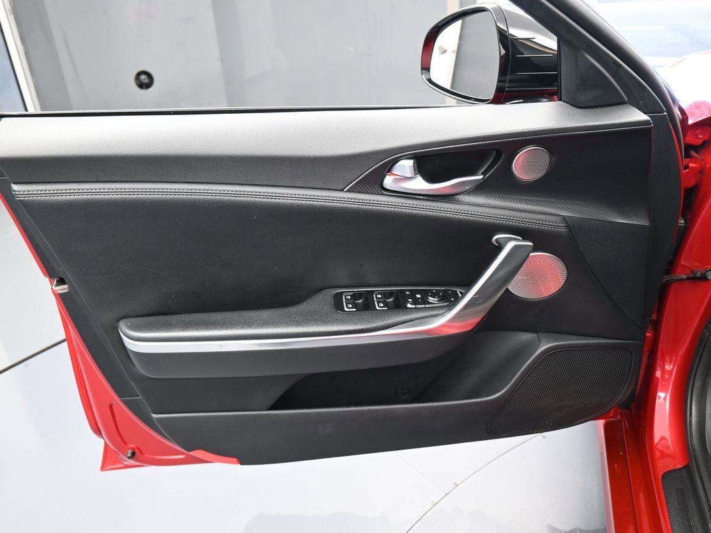 Used 2023 Kia Stinger GT-Line w/ Sun & Sound Package image 12