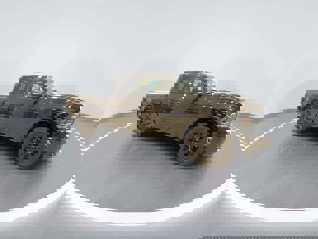 Used 2015 RAM 1500 Express w/ Black Ram 1500 Express Group AWD/4WD image 9