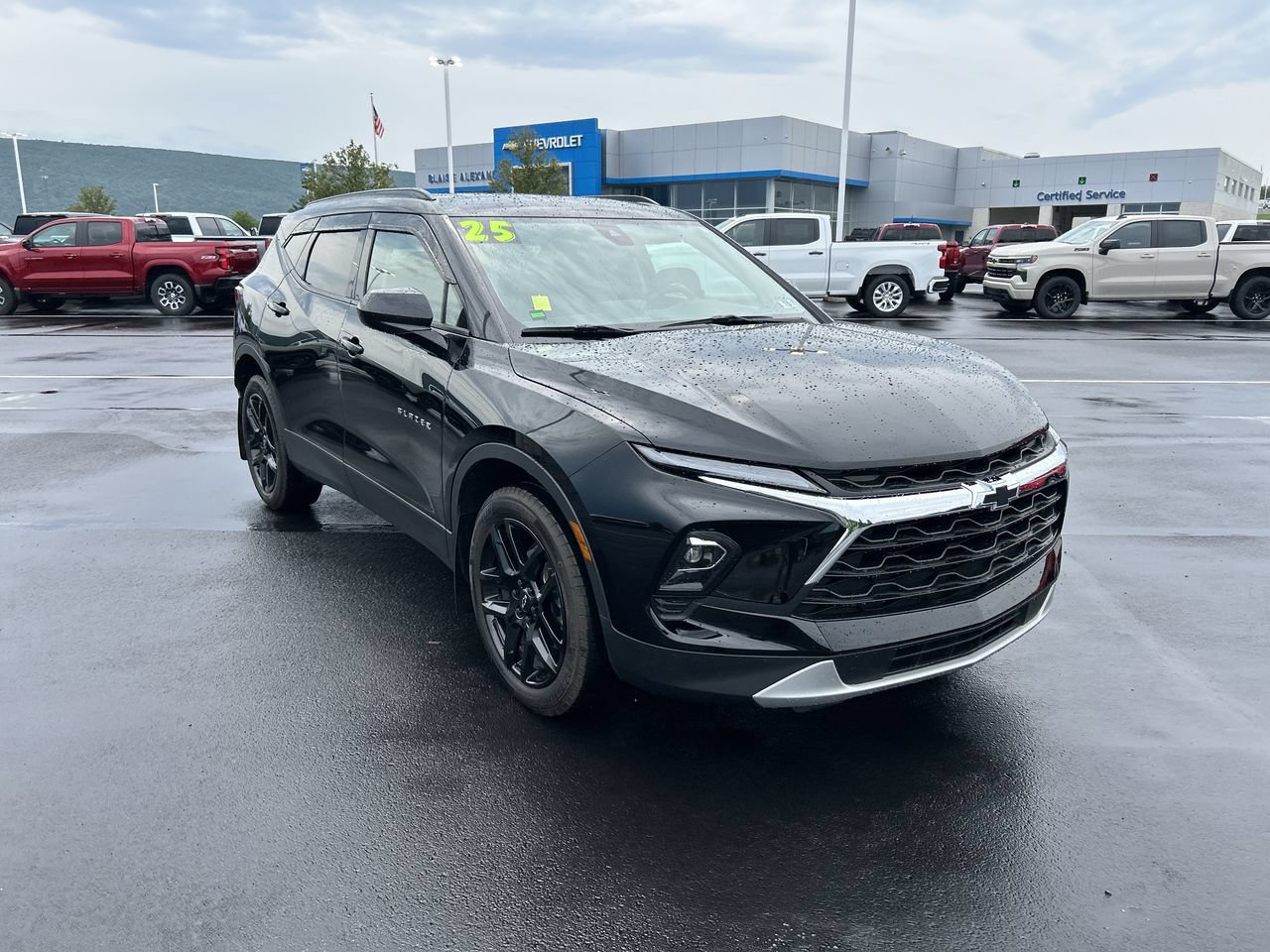 Used 2025 Chevrolet Blazer LT w/ Convenience Package