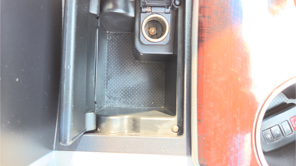 Used 2013 Toyota Camry XLE w/ Leather Pkg FWD image 57
