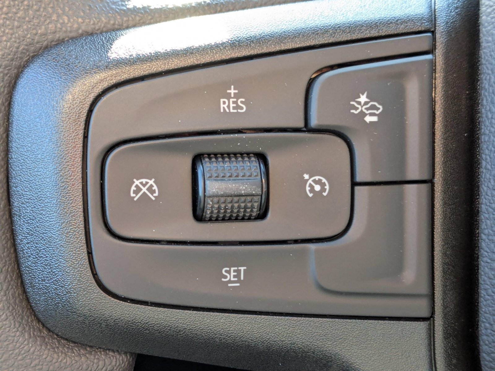 New 2026 Chevrolet Silverado 1500 Custom w/ LPO, Dark Essentials Package AWD/4WD image 12