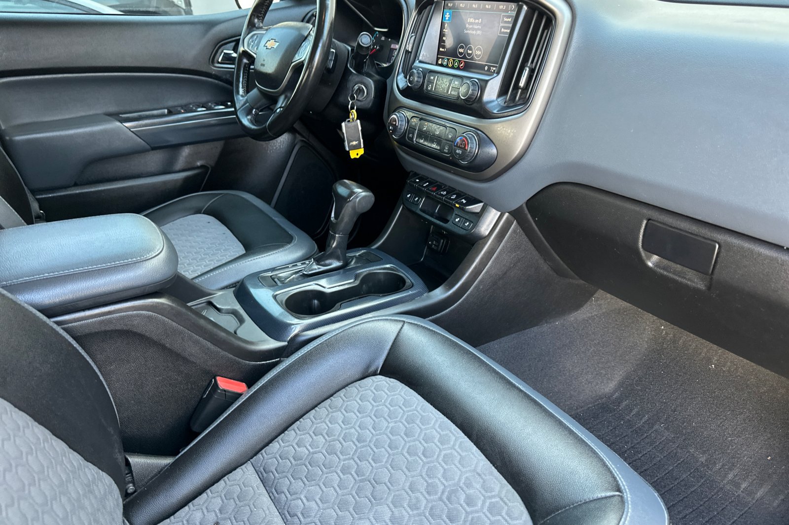 Used 2019 Chevrolet Colorado Z71 AWD/4WD image 18