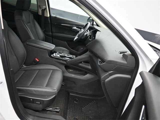 Used 2023 Buick Envision Essence image 9