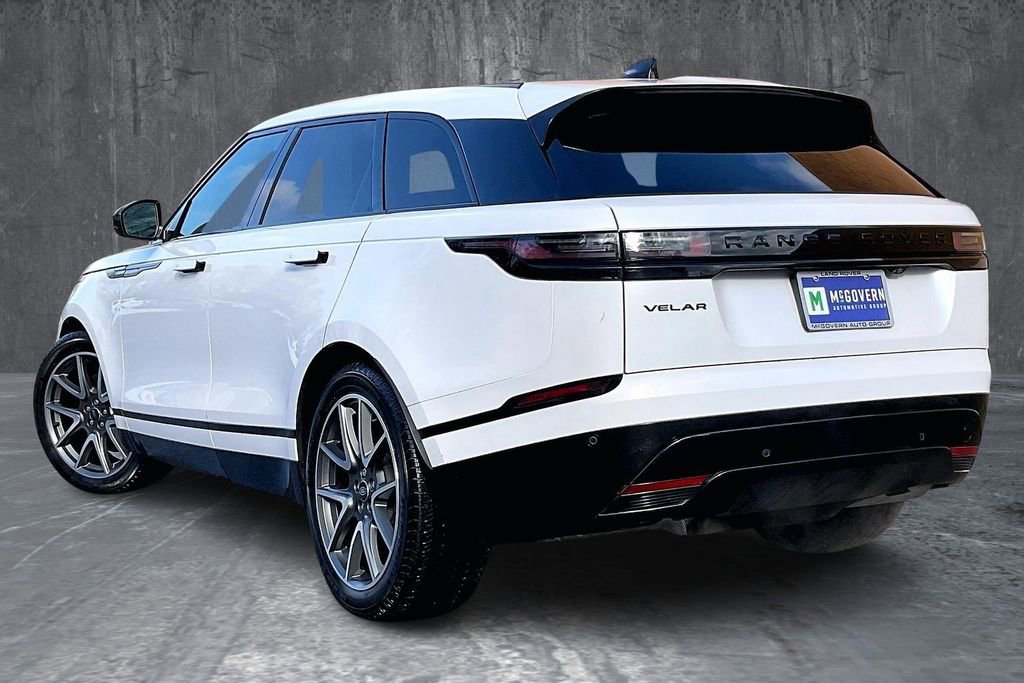 Certified 2025 Land Rover Range Rover Velar Dynamic SE image 4