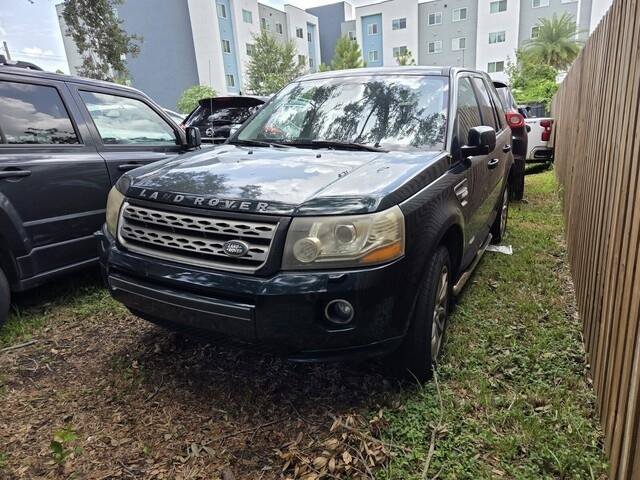 Used 2014 Land Rover LR2 AWD/4WD image 3