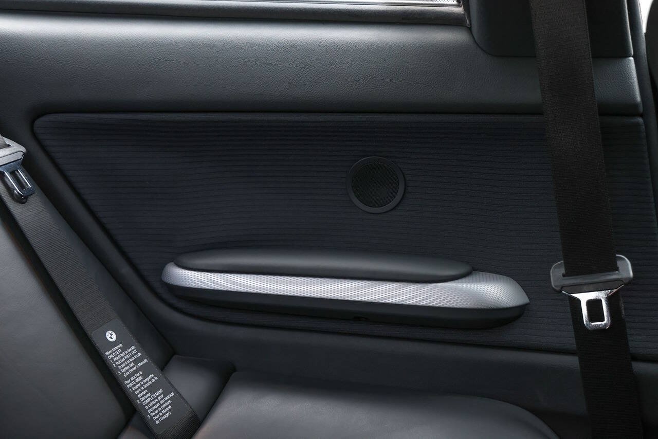 Used 2005 BMW M3 Coupe RWD image 65